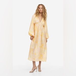 Oversized Tie Dress H&M Yellow Floral